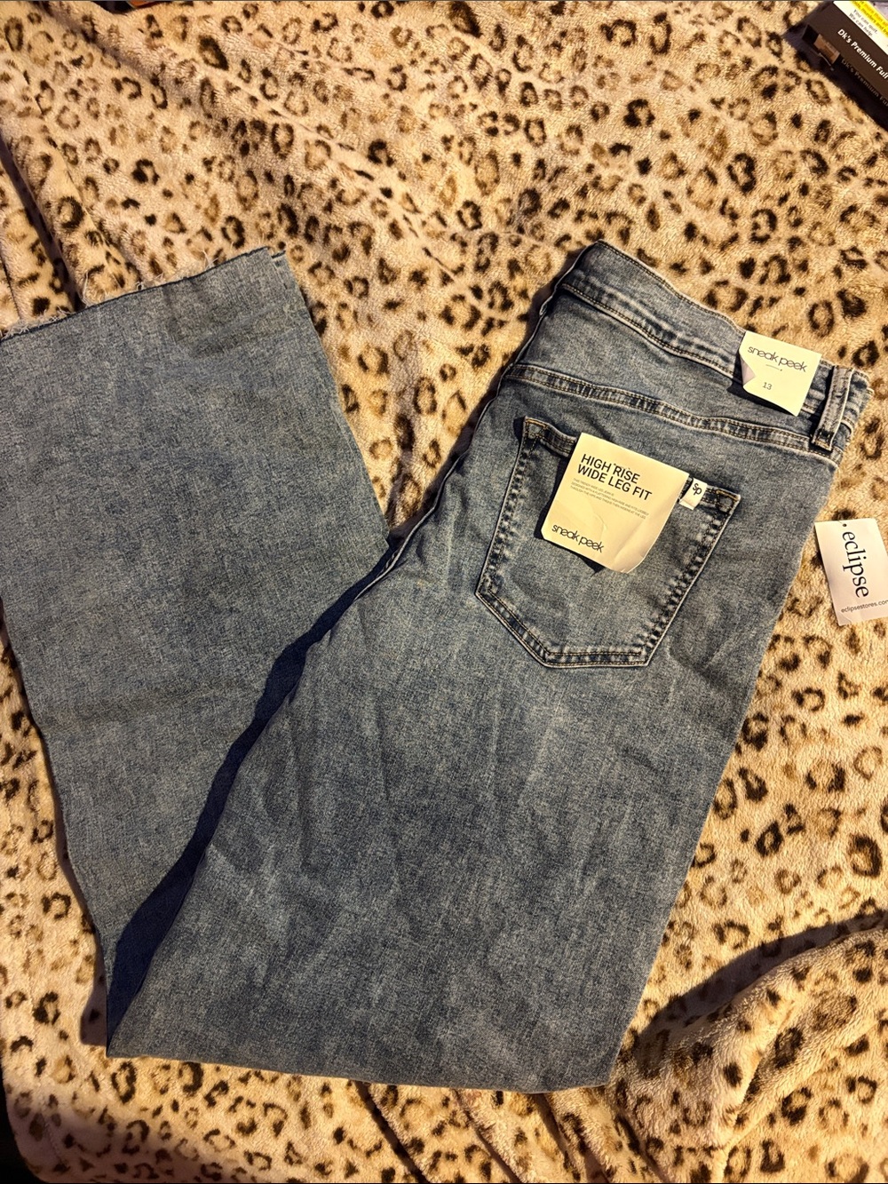 Eclipse High-Rise Wide Leg Jeans - Light Blue